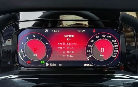 Volkswagen Golf VIII, 2023 год, 1 593 000 рублей, 7 фотография