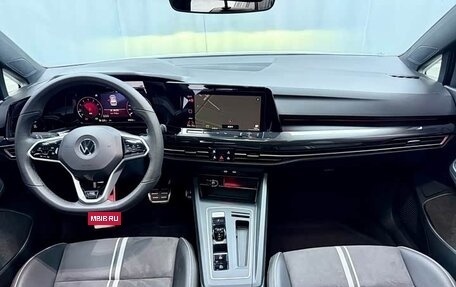 Volkswagen Golf VIII, 2023 год, 1 593 000 рублей, 11 фотография