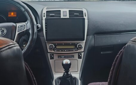 Toyota Avensis III рестайлинг, 2011 год, 950 000 рублей, 7 фотография