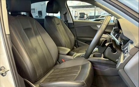 Audi A4, 2023 год, 1 940 444 рублей, 9 фотография