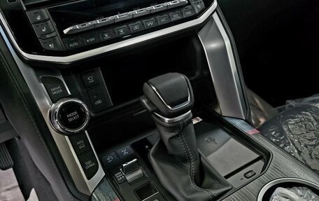 Toyota Land Cruiser, 2026 год, 15 950 000 рублей, 13 фотография