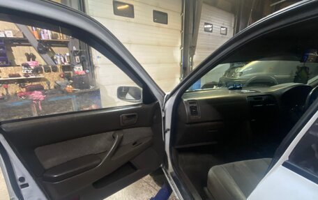 Toyota Camry V40, 1994 год, 250 000 рублей, 6 фотография