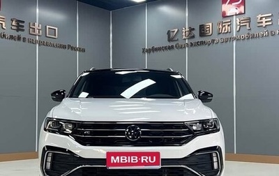 Volkswagen T-Roc I, 2022 год, 1 652 000 рублей, 1 фотография