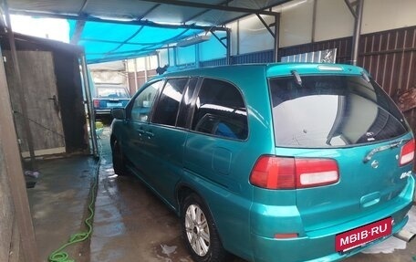 Nissan Prairie III, 2000 год, 420 000 рублей, 13 фотография