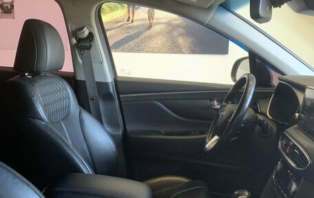 Hyundai Santa Fe IV, 2018 год, 2 760 000 рублей, 15 фотография