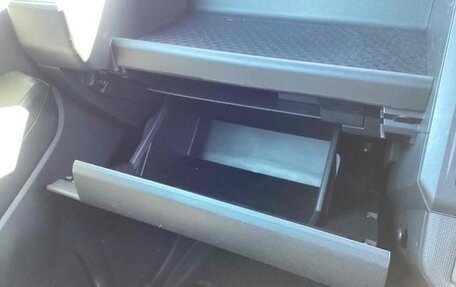 Daihatsu Taft, 2023 год, 820 000 рублей, 16 фотография