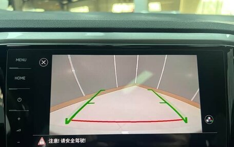 Volkswagen T-Roc I, 2022 год, 1 652 000 рублей, 13 фотография