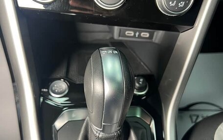 Volkswagen T-Roc I, 2022 год, 1 652 000 рублей, 16 фотография