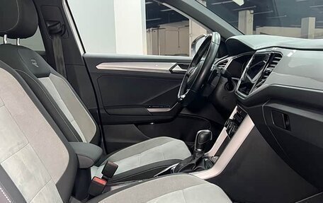 Volkswagen T-Roc I, 2022 год, 1 652 000 рублей, 24 фотография