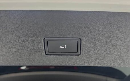 Volkswagen T-Roc I, 2022 год, 1 652 000 рублей, 26 фотография