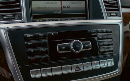 Mercedes-Benz M-Класс, 2012 год, 1 695 000 рублей, 15 фотография