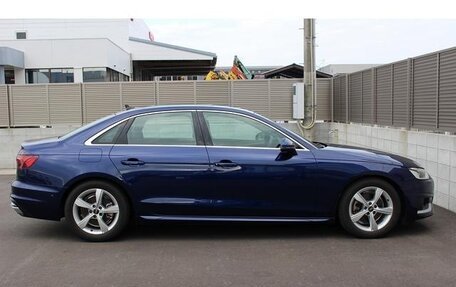 Audi A4, 2023 год, 2 000 444 рублей, 3 фотография