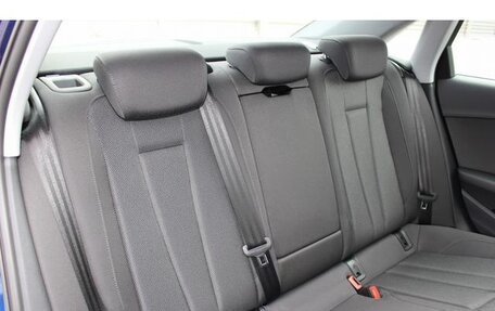 Audi A4, 2023 год, 2 000 444 рублей, 9 фотография