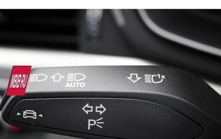 Audi A4, 2023 год, 2 000 444 рублей, 13 фотография