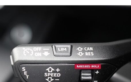 Audi A4, 2023 год, 2 000 444 рублей, 14 фотография