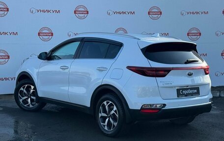 KIA Sportage IV рестайлинг, 2020 год, 2 379 000 рублей, 3 фотография