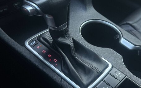 KIA Sportage IV рестайлинг, 2020 год, 2 379 000 рублей, 22 фотография