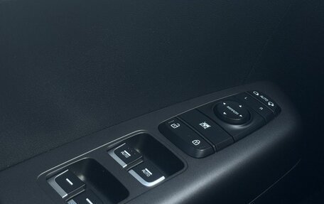 KIA Sportage IV рестайлинг, 2020 год, 2 379 000 рублей, 32 фотография