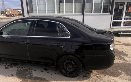 Volkswagen Jetta VI, 2007 год, 380 000 рублей, 12 фотография