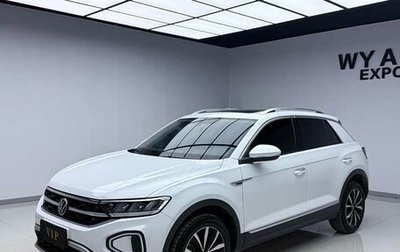 Volkswagen T-Roc I, 2023 год, 1 470 000 рублей, 1 фотография
