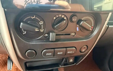 Suzuki Jimny, 2012 год, 1 120 000 рублей, 10 фотография