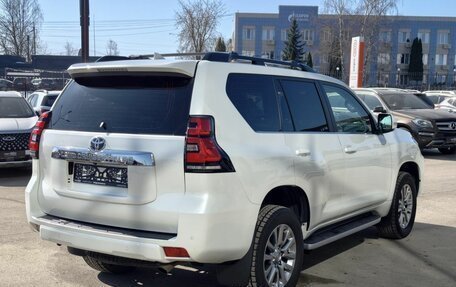 Toyota Land Cruiser Prado 150 рестайлинг 2, 2020 год, 5 885 000 рублей, 6 фотография