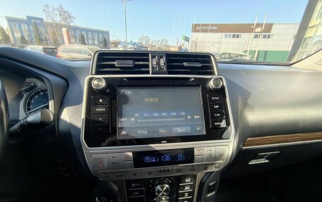 Toyota Land Cruiser Prado 150 рестайлинг 2, 2020 год, 5 885 000 рублей, 17 фотография