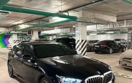 BMW 5 серия, 2024 год, 6 990 000 рублей, 2 фотография