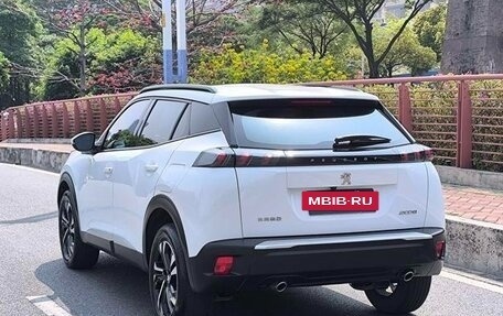 Peugeot 2008 II, 2022 год, 1 420 000 рублей, 6 фотография