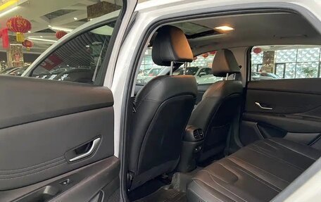 Hyundai Elantra, 2022 год, 1 220 000 рублей, 7 фотография