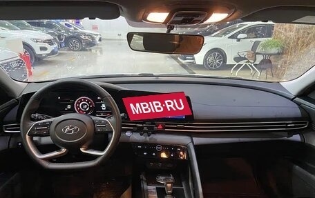 Hyundai Elantra, 2022 год, 1 220 000 рублей, 8 фотография