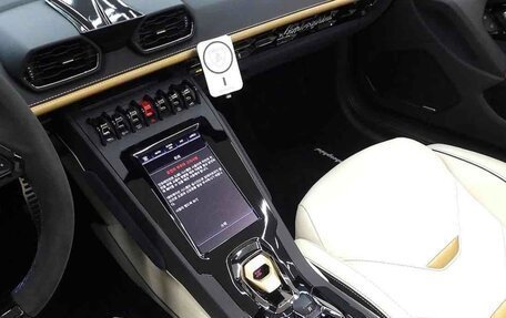 Lamborghini Huracán, 2023 год, 30 143 000 рублей, 11 фотография