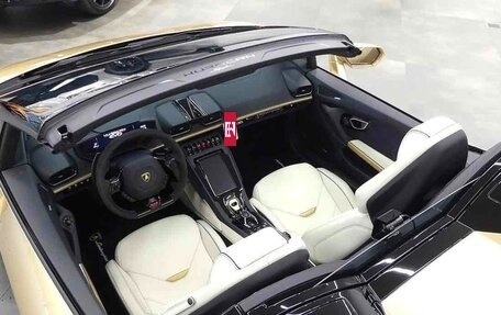 Lamborghini Huracán, 2023 год, 30 143 000 рублей, 6 фотография