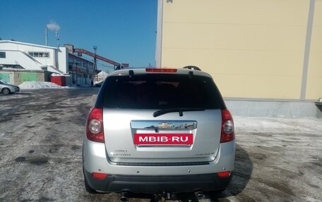 Chevrolet Captiva I, 2010 год, 950 000 рублей, 6 фотография