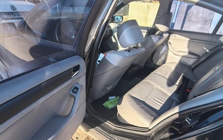 BMW 3 серия, 2004 год, 300 000 рублей, 13 фотография