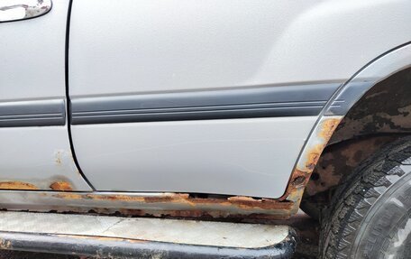 Toyota Land Cruiser 100 рестайлинг 2, 2004 год, 1 500 000 рублей, 8 фотография