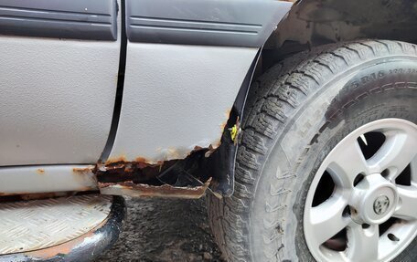 Toyota Land Cruiser 100 рестайлинг 2, 2004 год, 1 500 000 рублей, 6 фотография