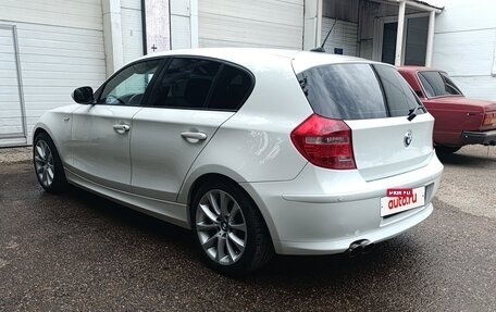 BMW 1 серия, 2010 год, 824 000 рублей, 2 фотография