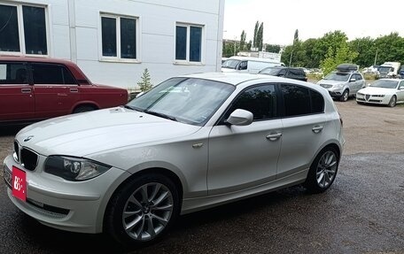 BMW 1 серия, 2010 год, 824 000 рублей, 6 фотография