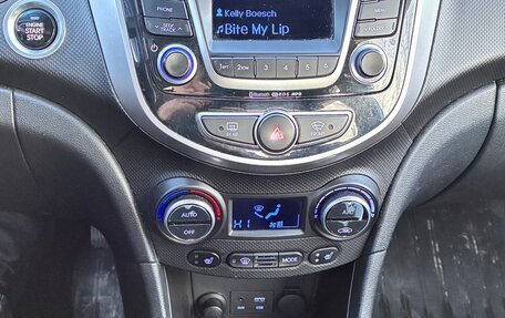 Hyundai Solaris II рестайлинг, 2014 год, 1 200 000 рублей, 10 фотография