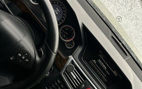 Mercedes-Benz E-Класс, 2011 год, 1 600 000 рублей, 16 фотография