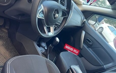 Renault Logan II, 2021 год, 1 280 000 рублей, 6 фотография