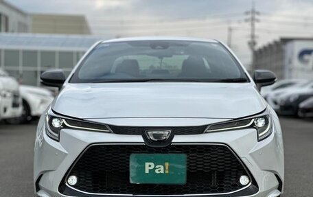 Toyota Corolla, 2022 год, 1 390 000 рублей, 2 фотография