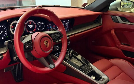 Porsche 911, 2024 год, 19 069 068 рублей, 5 фотография