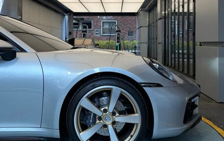 Porsche 911, 2024 год, 19 069 068 рублей, 11 фотография