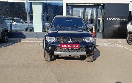 Mitsubishi L200 IV рестайлинг, 2013 год, 1 279 000 рублей, 2 фотография