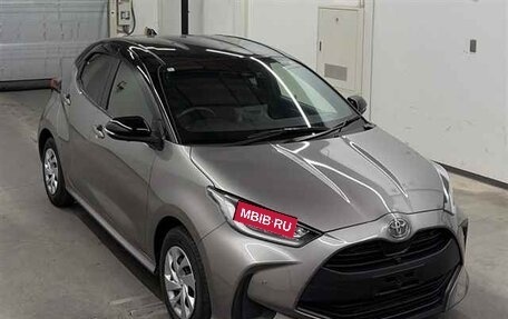 Toyota Yaris, 2022 год, 1 285 526 рублей, 1 фотография