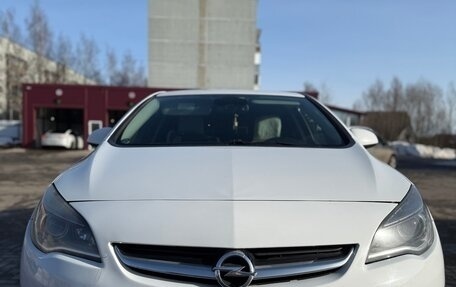 Opel Astra J, 2012 год, 690 000 рублей, 1 фотография