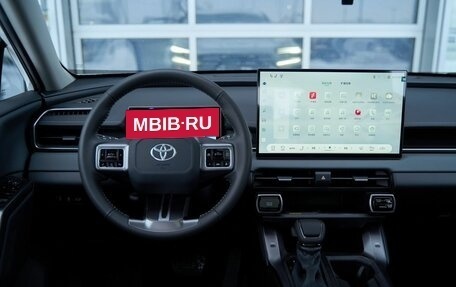 Toyota RAV4, 2026 год, 5 049 900 рублей, 7 фотография