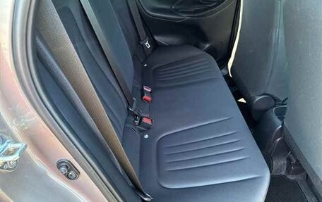 Toyota Yaris, 2022 год, 1 285 526 рублей, 10 фотография